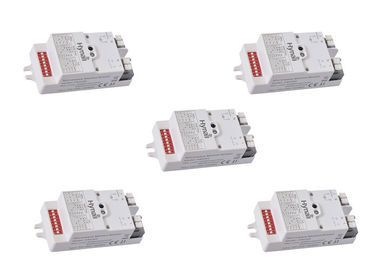 5.8GHz C बैंड माइक्रोवेव मोशन एक्टिवेटेड वॉल स्विच IP20 400W 220~240V AC 50Hz