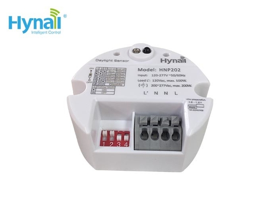 IP20 आरसी डेलाइट सेंसर स्विच HNP202 एसी इनपुट 220v इनपुट ऑन ऑफ